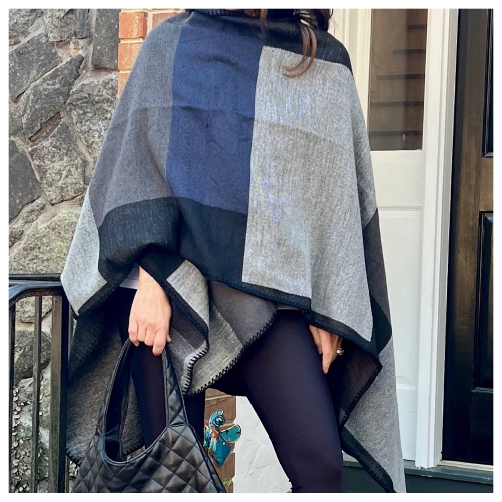 17 Fall/Winter Oversized Color Block Boho Poncho Shawl - Picture 6 of 9